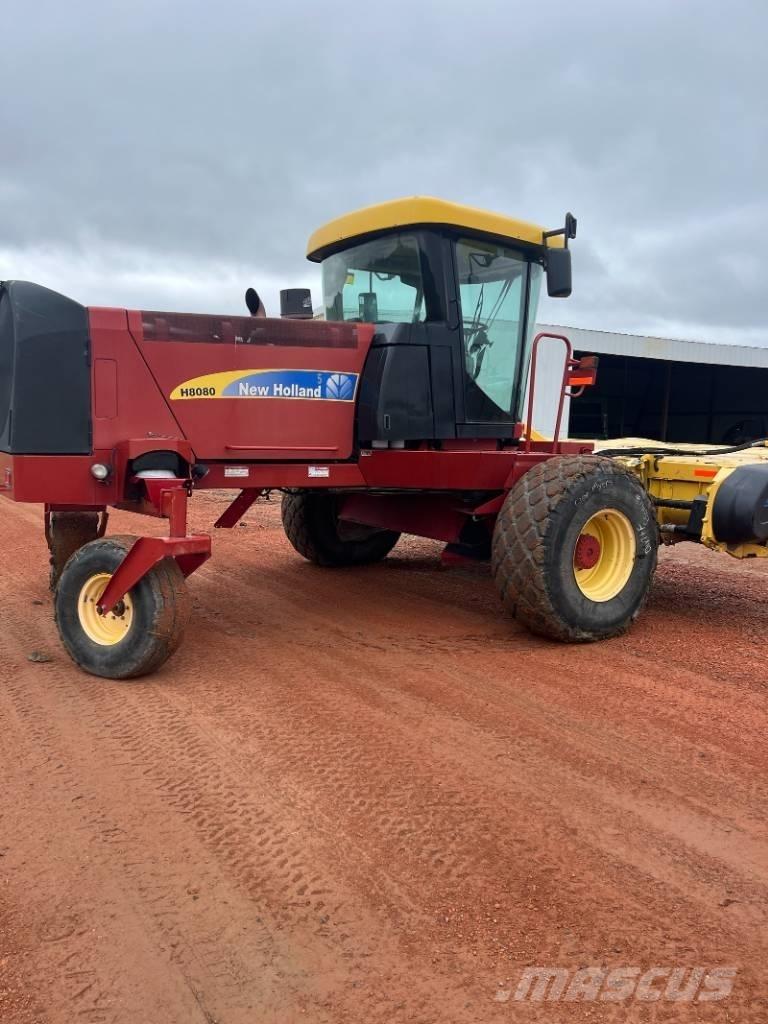 New Holland H8080 Kendi yürür saman makinaları