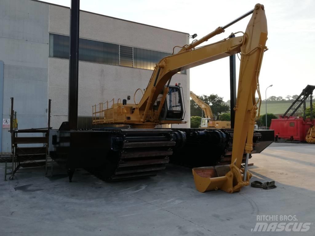 Hitachi MA 125 Amfibi Ekskavatörler