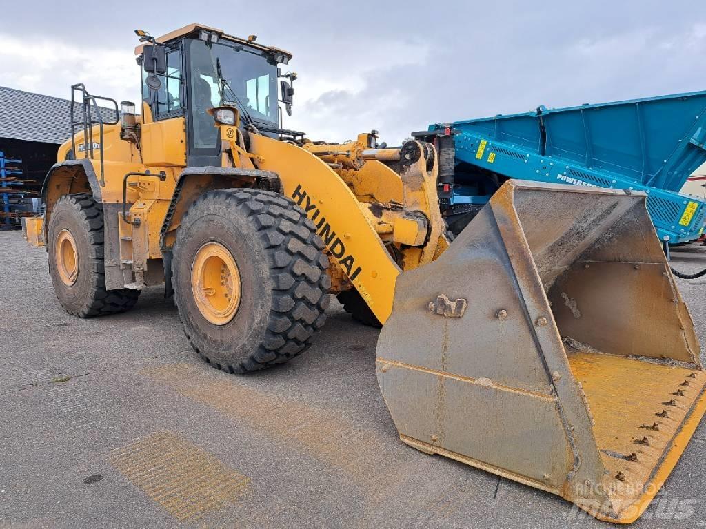 Hyundai HL980XT Tekerlekli yükleyiciler