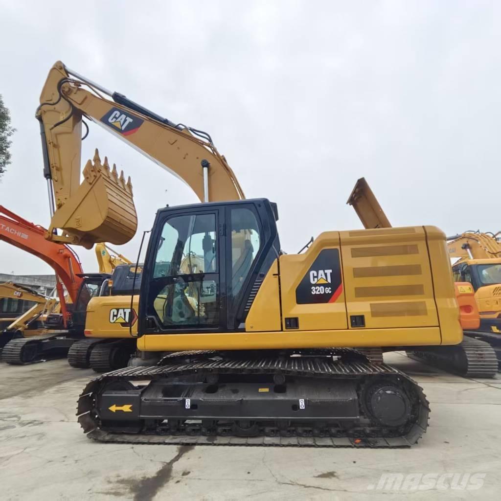 CAT 320 GC Paletli ekskavatörler