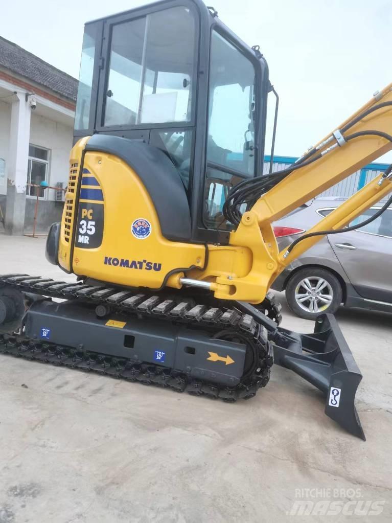 Komatsu PC 35 MR Paletli ekskavatörler