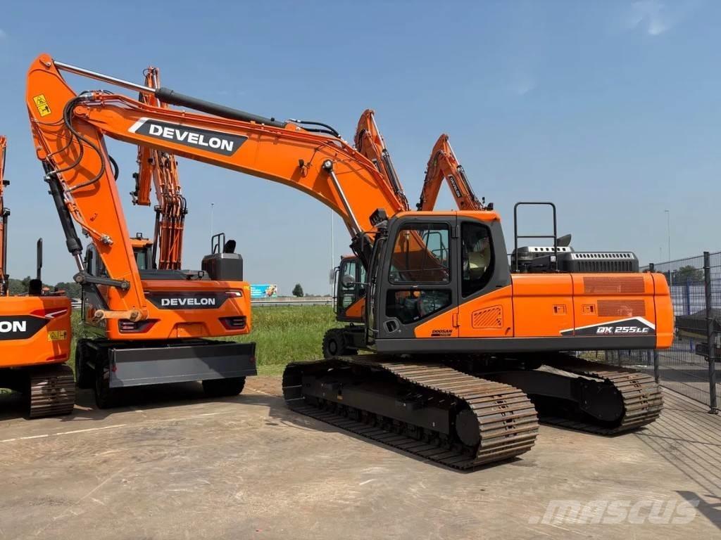 Develon DX255LC-7 Paletli ekskavatörler
