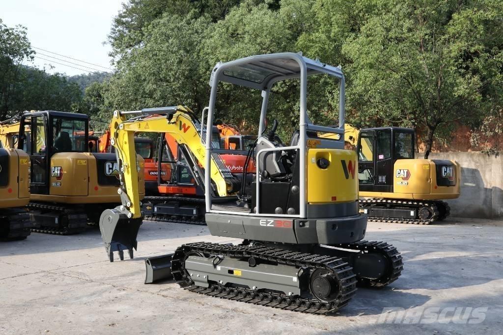 Wacker Neuson EZ 30 Paletli ekskavatörler