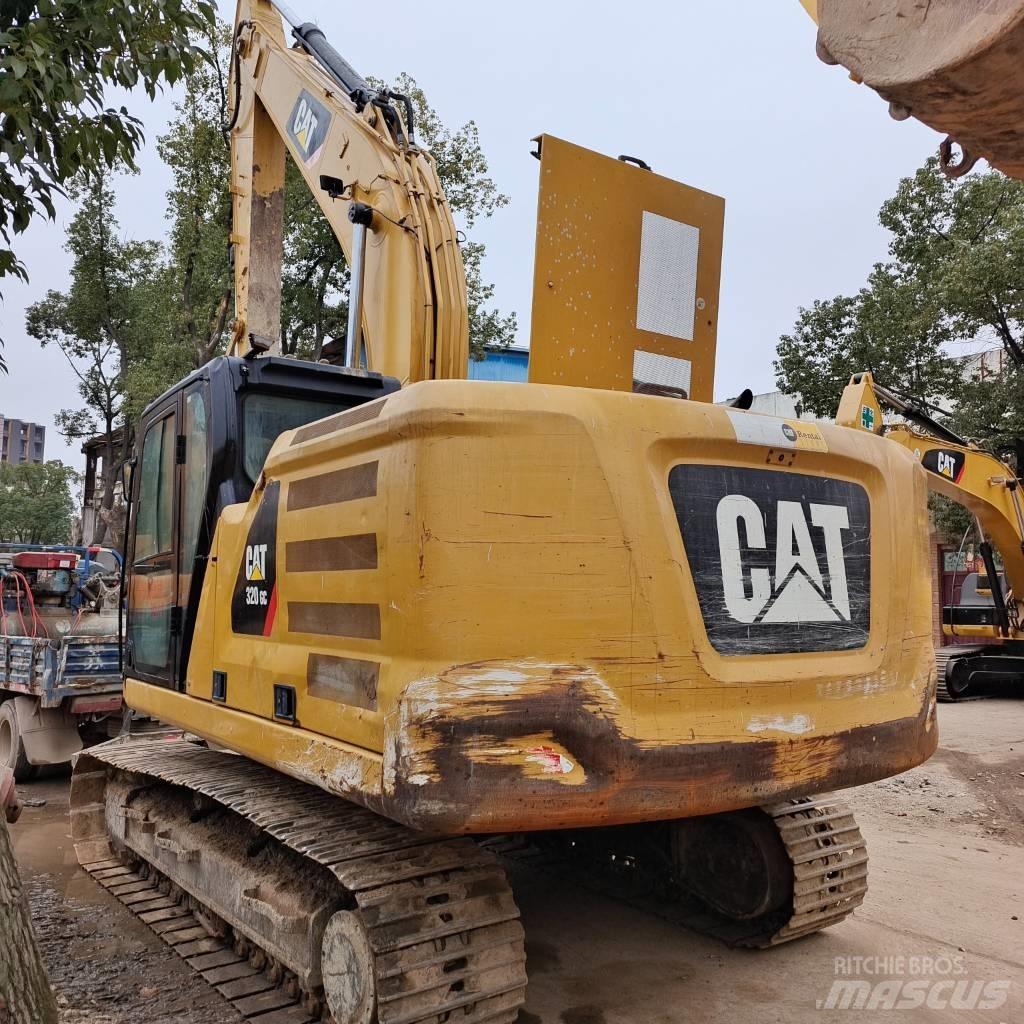CAT 320GC Paletli ekskavatörler