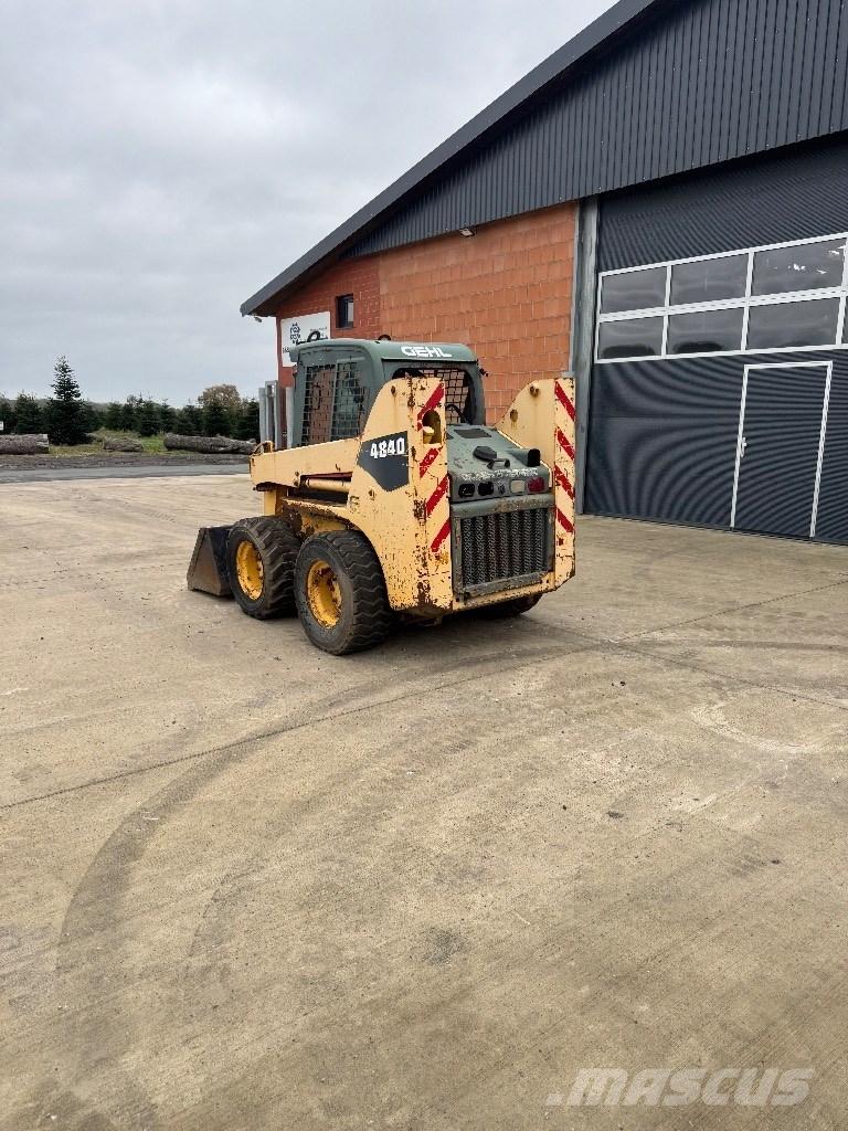 Gehl 4840 Skid steer loderler
