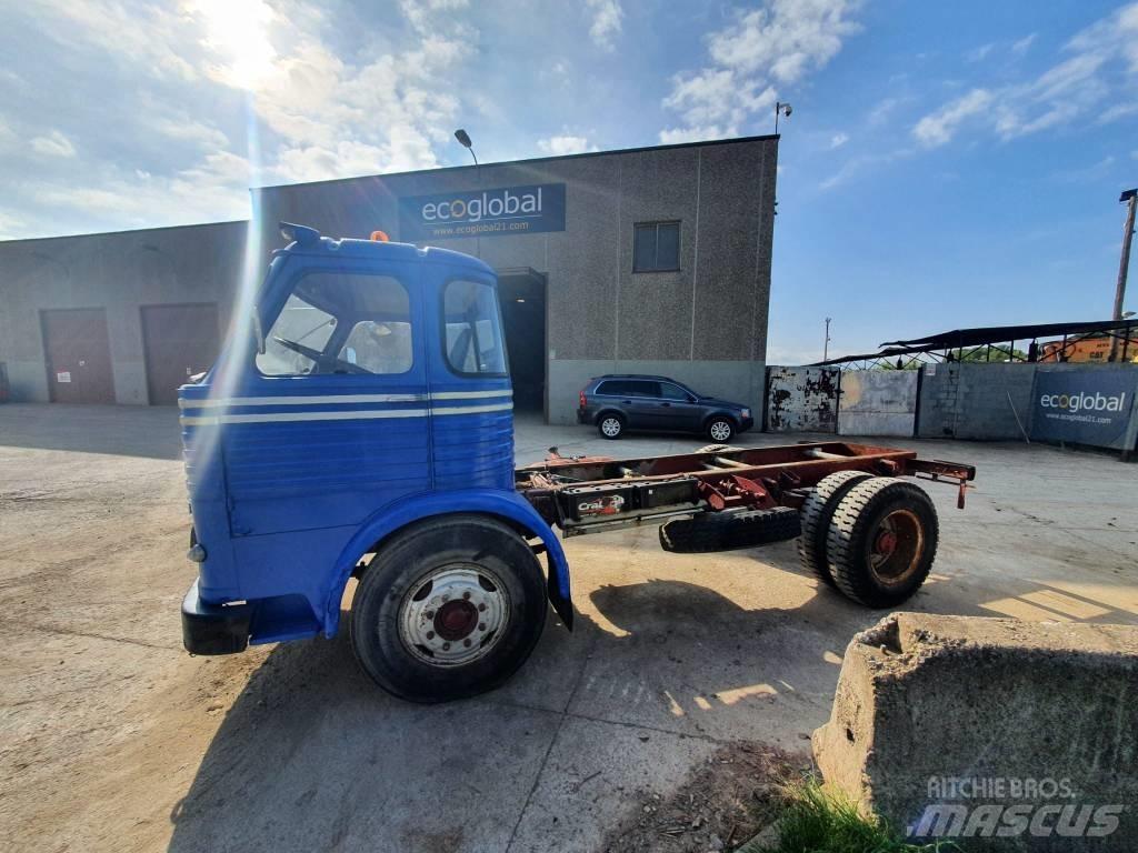 Pegaso COMET 1090 Çekiciler