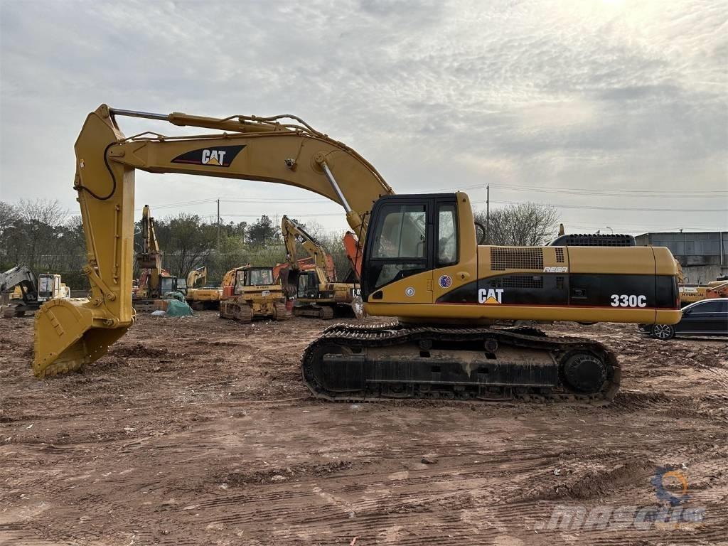 CAT 330C Paletli ekskavatörler