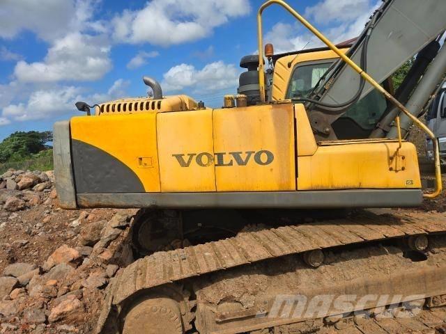 Volvo EC 290 B LC Paletli ekskavatörler