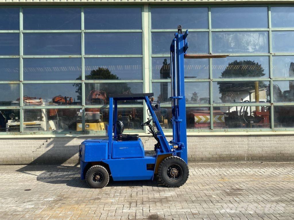 Komatsu FD 28-10 Dizel forkliftler