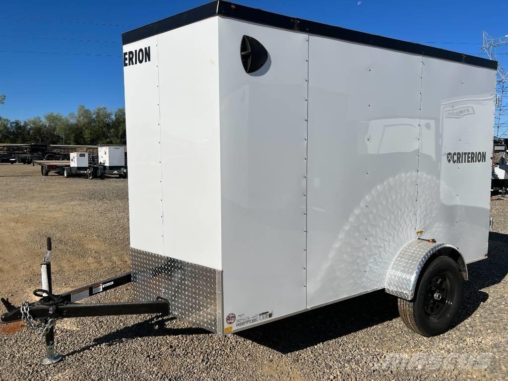  Criterion CT610S3NU Kapali kasa treylerler