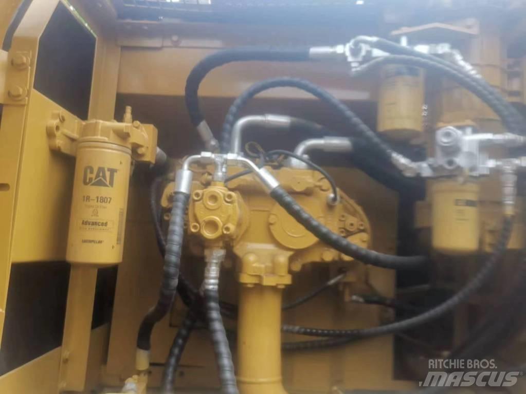 CAT 325 DL Paletli ekskavatörler