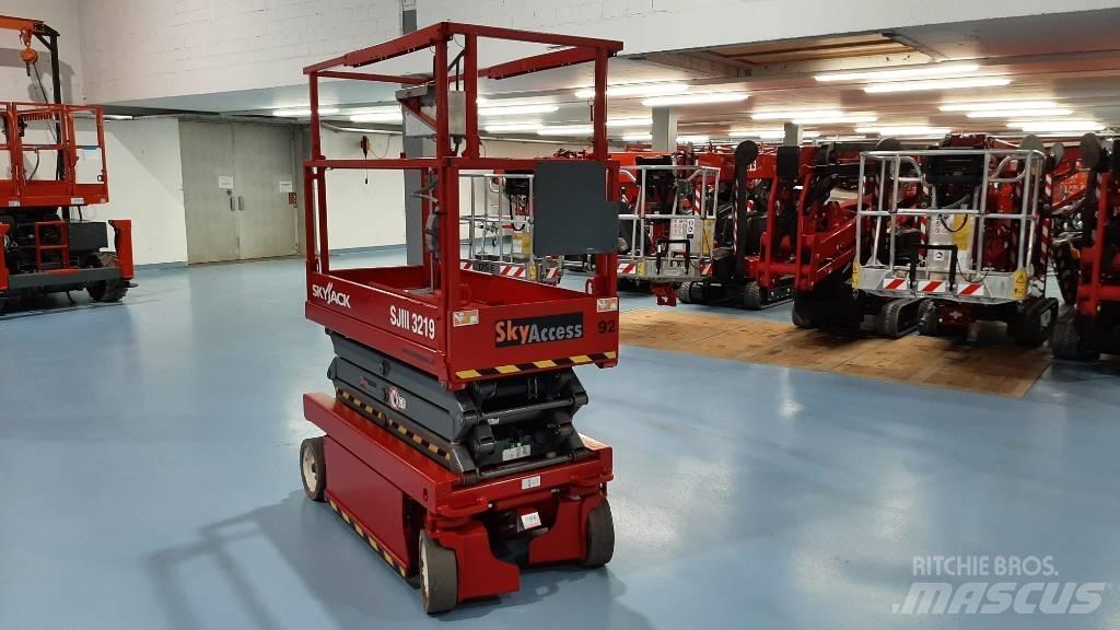 SkyJack SJIII 3219 Makasli platformlar