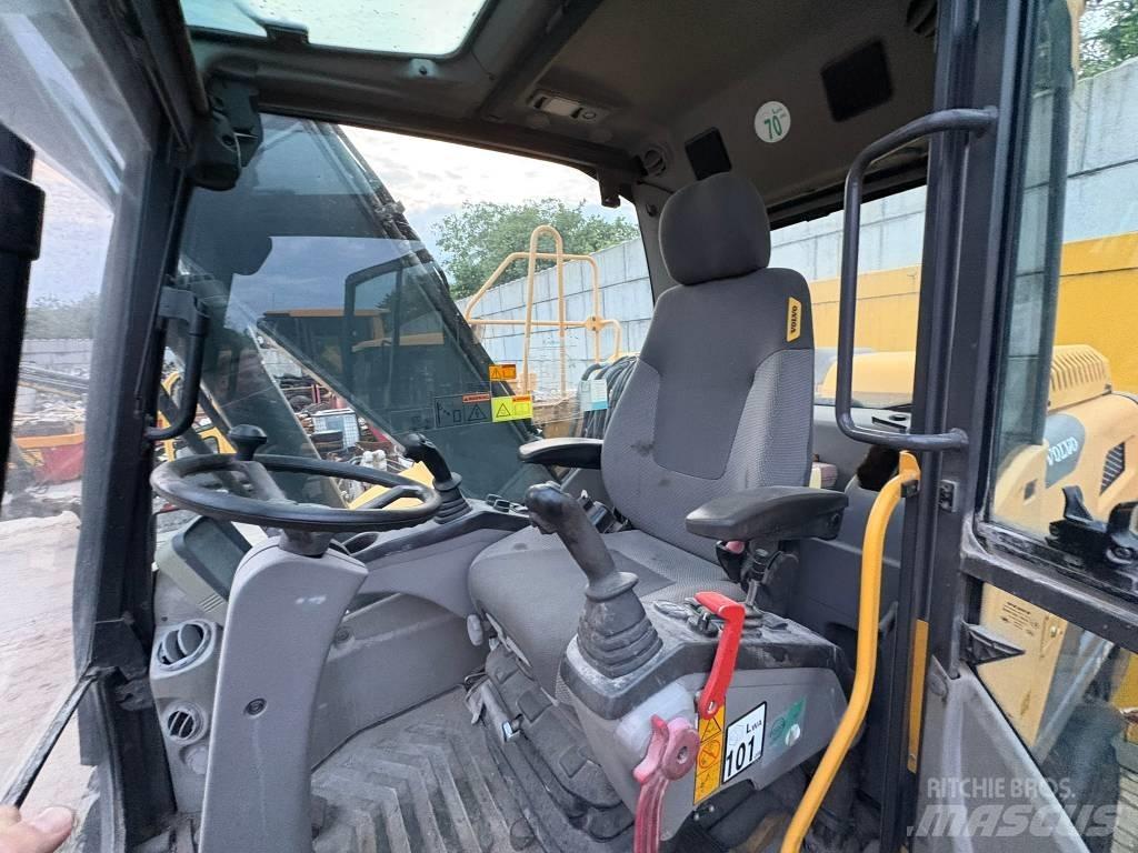 Volvo EW 160 D Lastik tekerli ekskavatörler