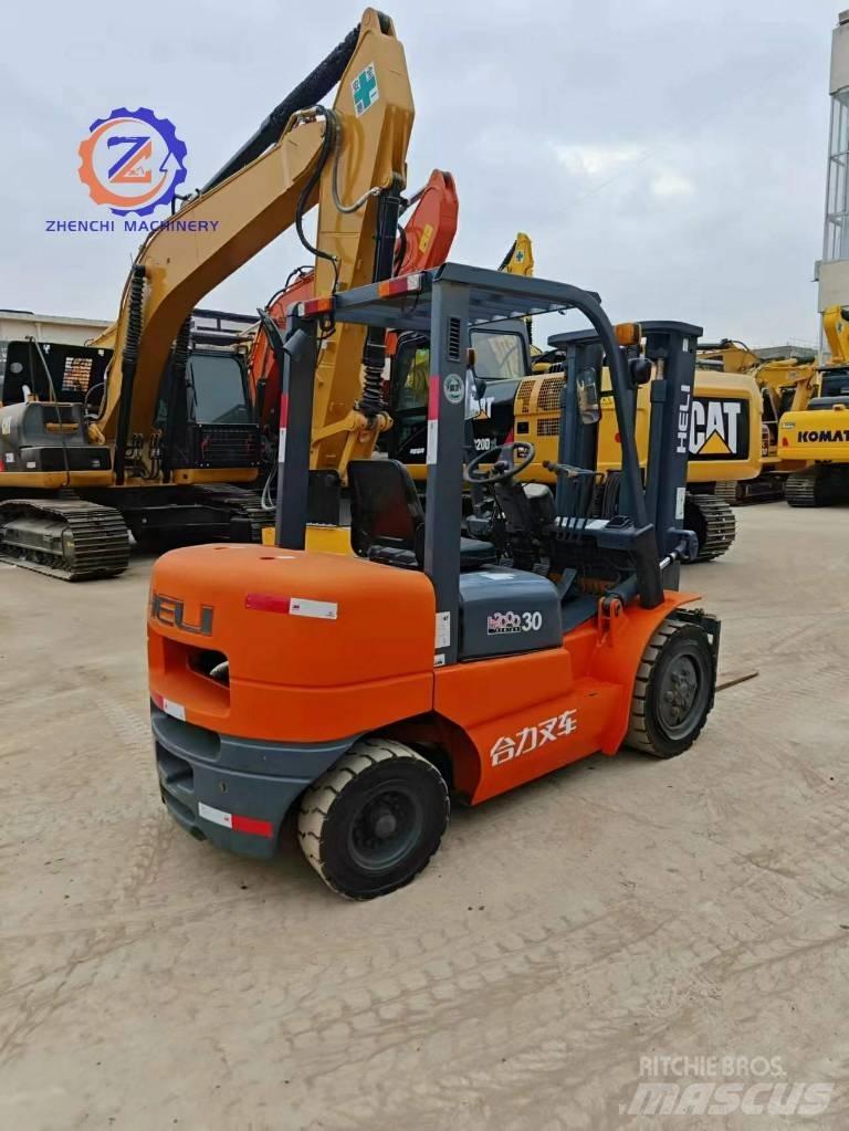 Heli CPCD 30 Dizel forkliftler