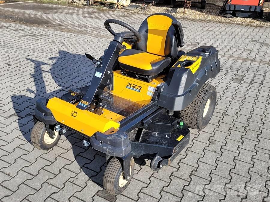 Cub Cadet ZX3 122 Mobil çim biçme makineleri