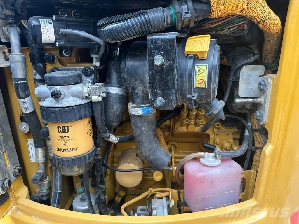 CAT 302 Mini ekskavatörler, 7 tona dek