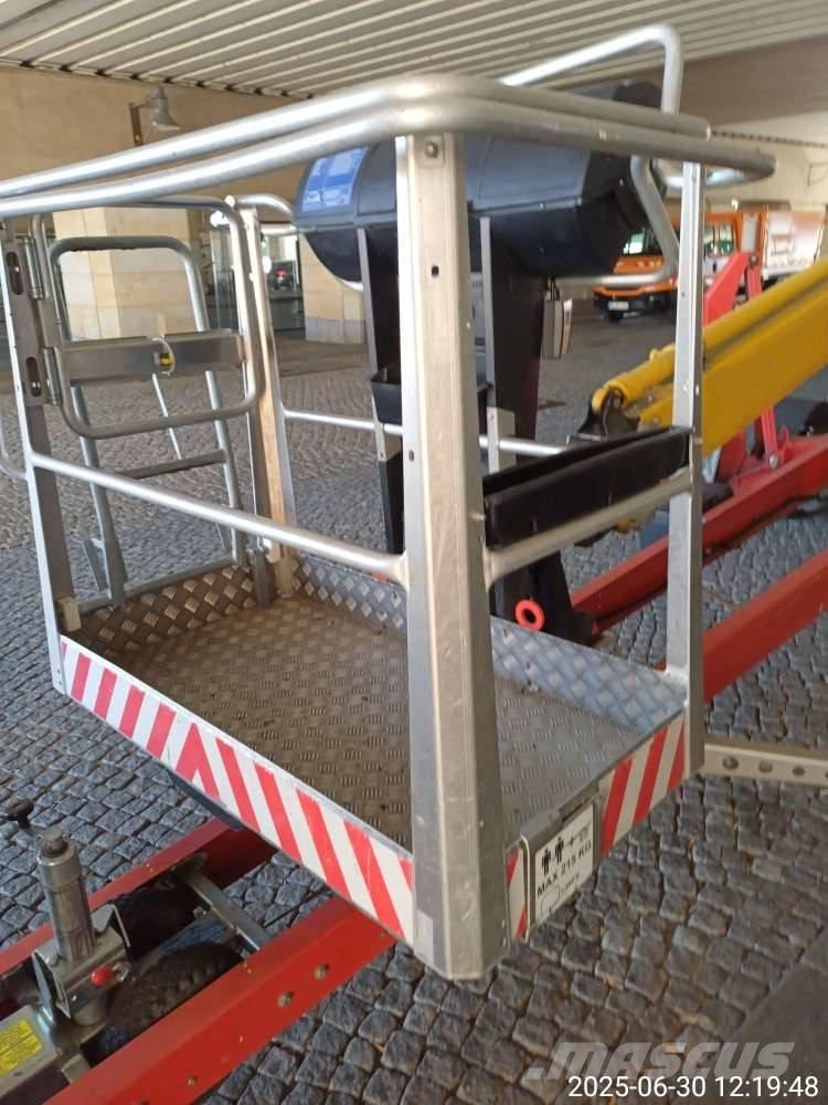 Dino 210 XT Tekerlekli platformlar