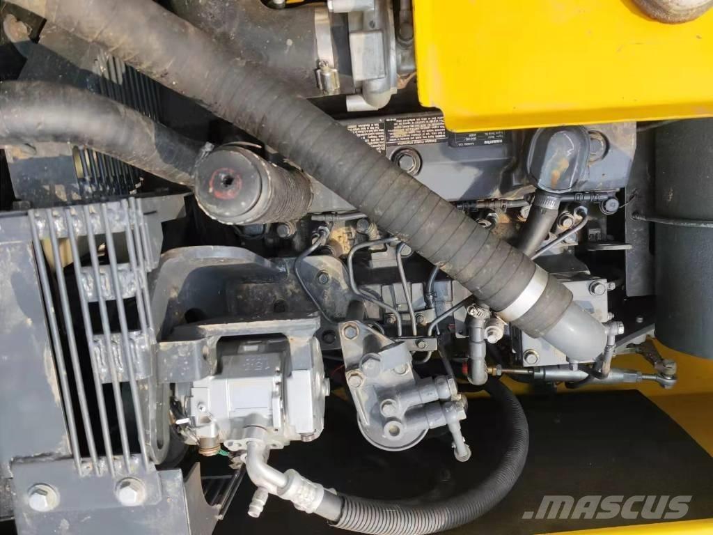 Komatsu PC 130 LC Paletli ekskavatörler