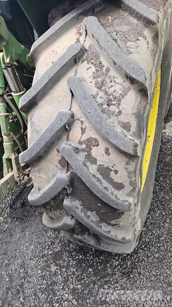 John Deere 6910 Traktörler