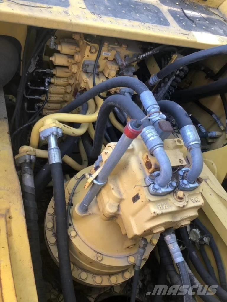 Komatsu PC 490 LC-10 Paletli ekskavatörler