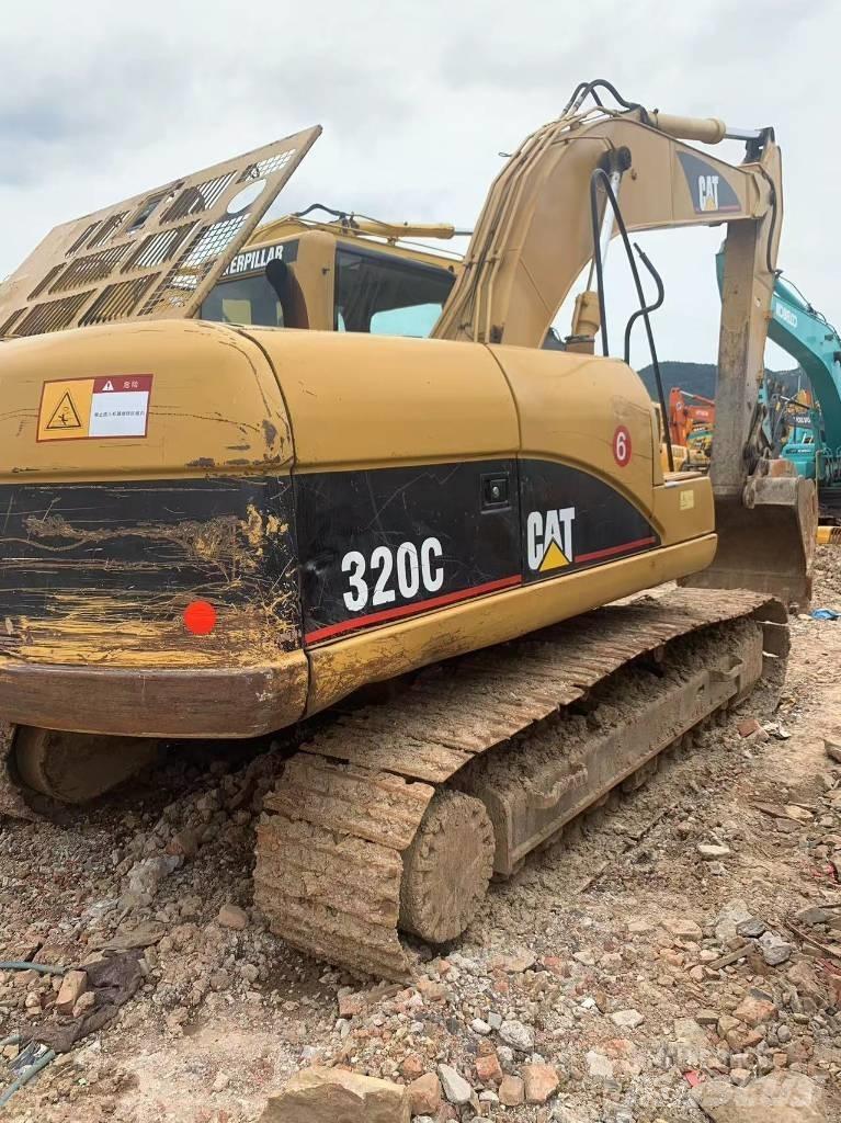 CAT 320 C Paletli ekskavatörler