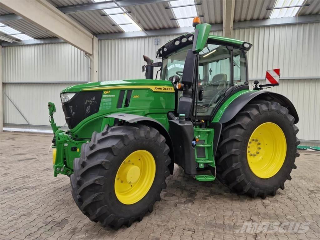 John Deere 6R 250 Traktörler