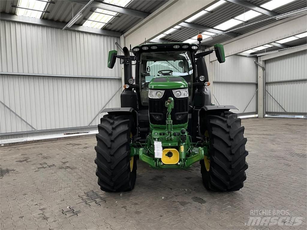John Deere 6R 250 Traktörler