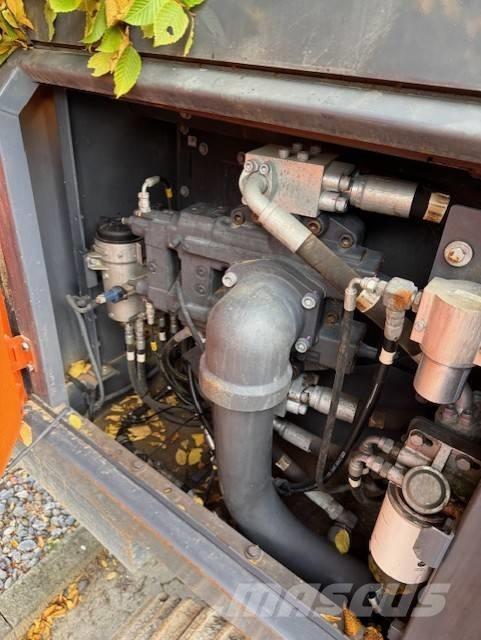 Doosan DX 530 LC-5 Paletli ekskavatörler