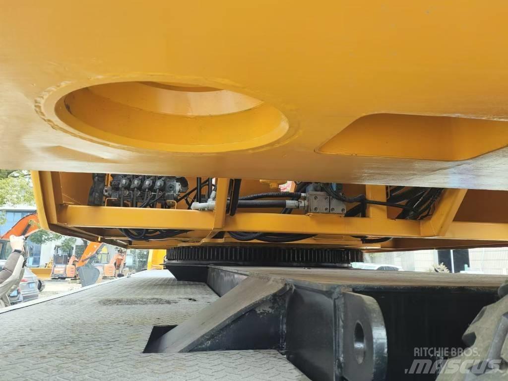 Sany STC750 Dış cephe asansörleri