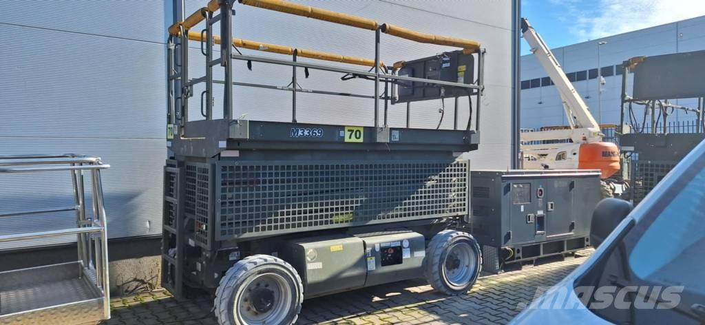 JLG M 3369 Makasli platformlar