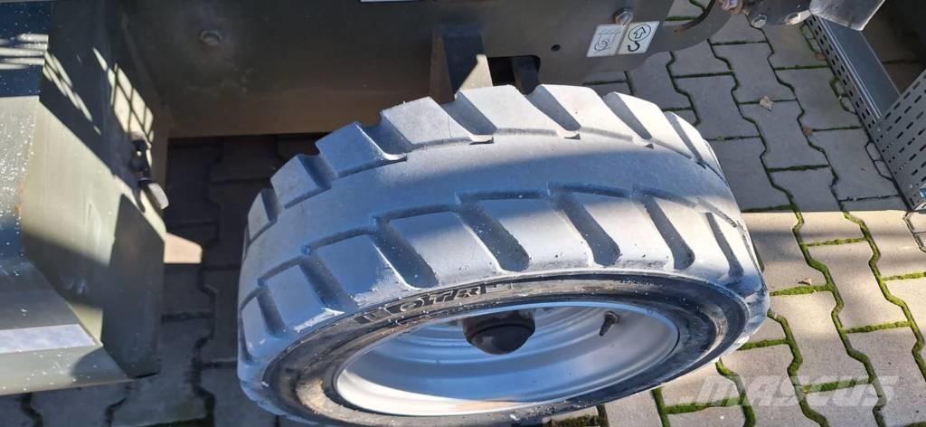 JLG M 3369 Makasli platformlar