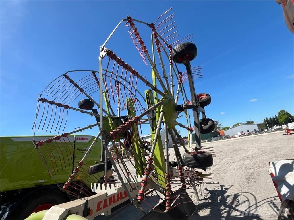 CLAAS LINER 2700 Kendi yürür saman makinaları