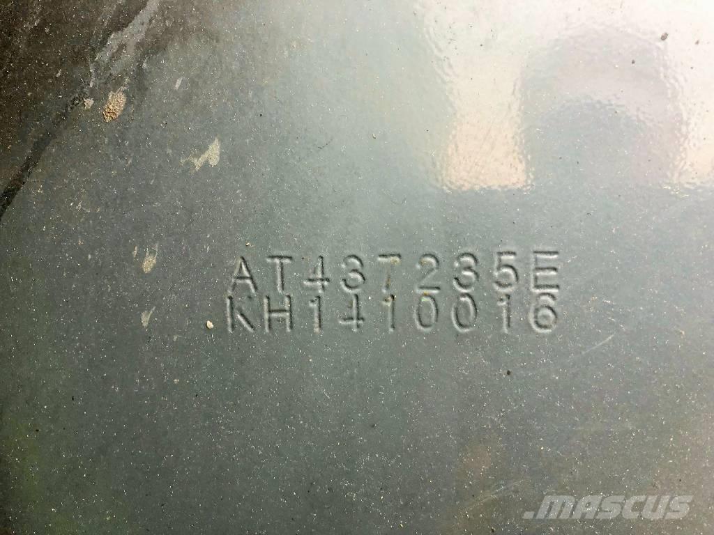 John Deere 903M Ağaç kesici istifleyiciler