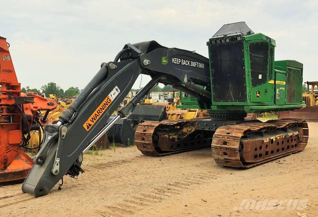 John Deere 903M Ağaç kesici istifleyiciler