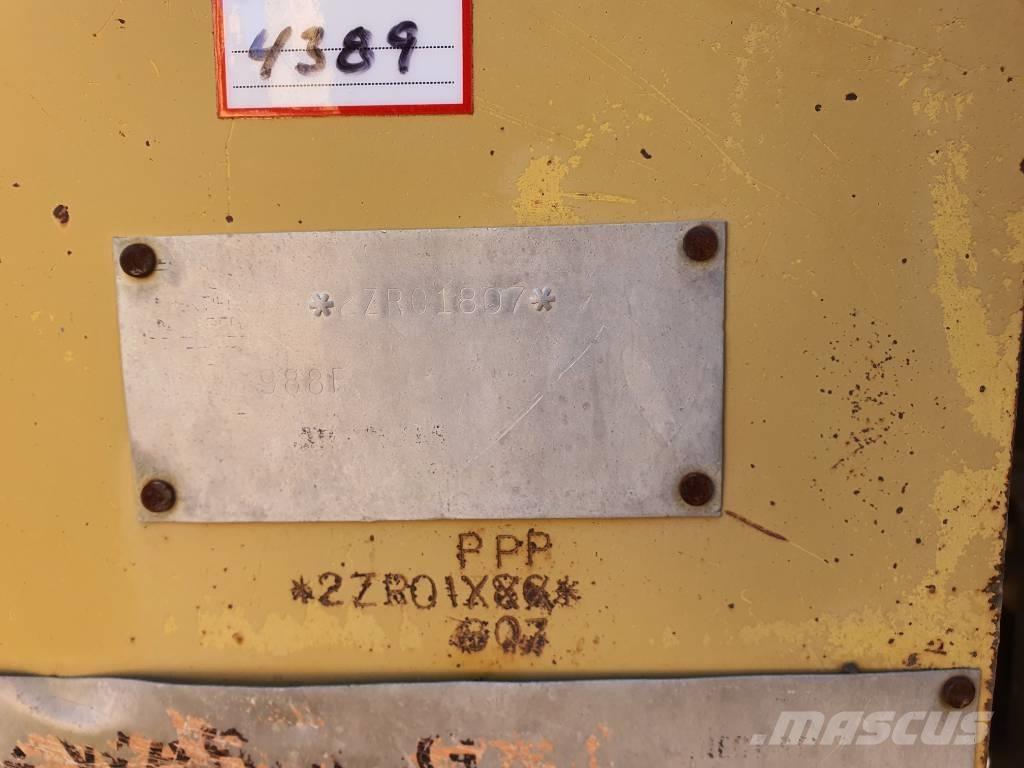 CAT 988 F II Tekerlekli yükleyiciler