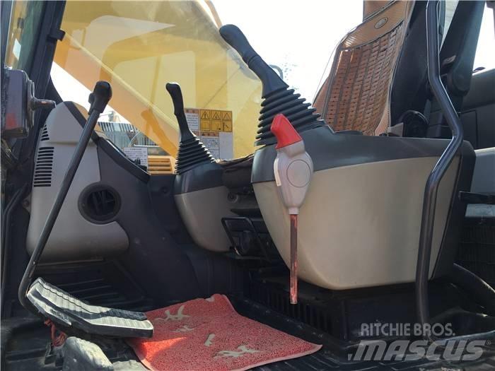 Komatsu PC 200-8 Paletli ekskavatörler