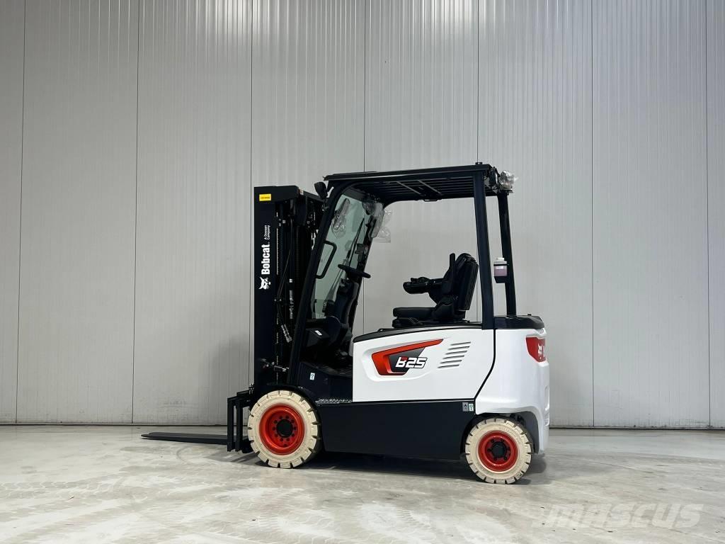 Bobcat B25X-7 PLUS Elektrikli forkliftler