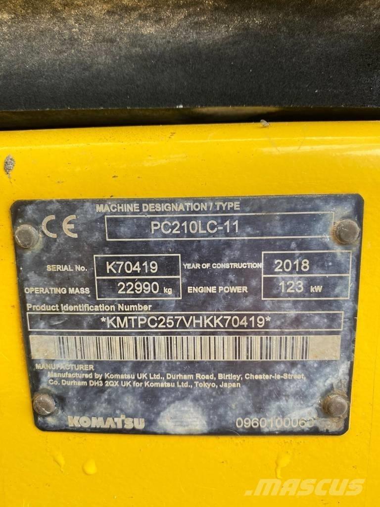 Komatsu PC 210 LC Paletli ekskavatörler