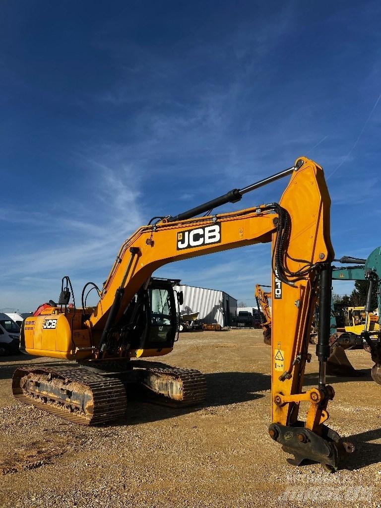 JCB JS 210 LCT4 Paletli ekskavatörler