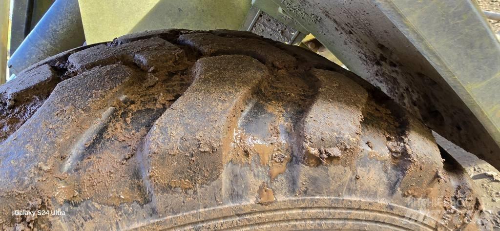 Terex TL 100 Tekerlekli yükleyiciler