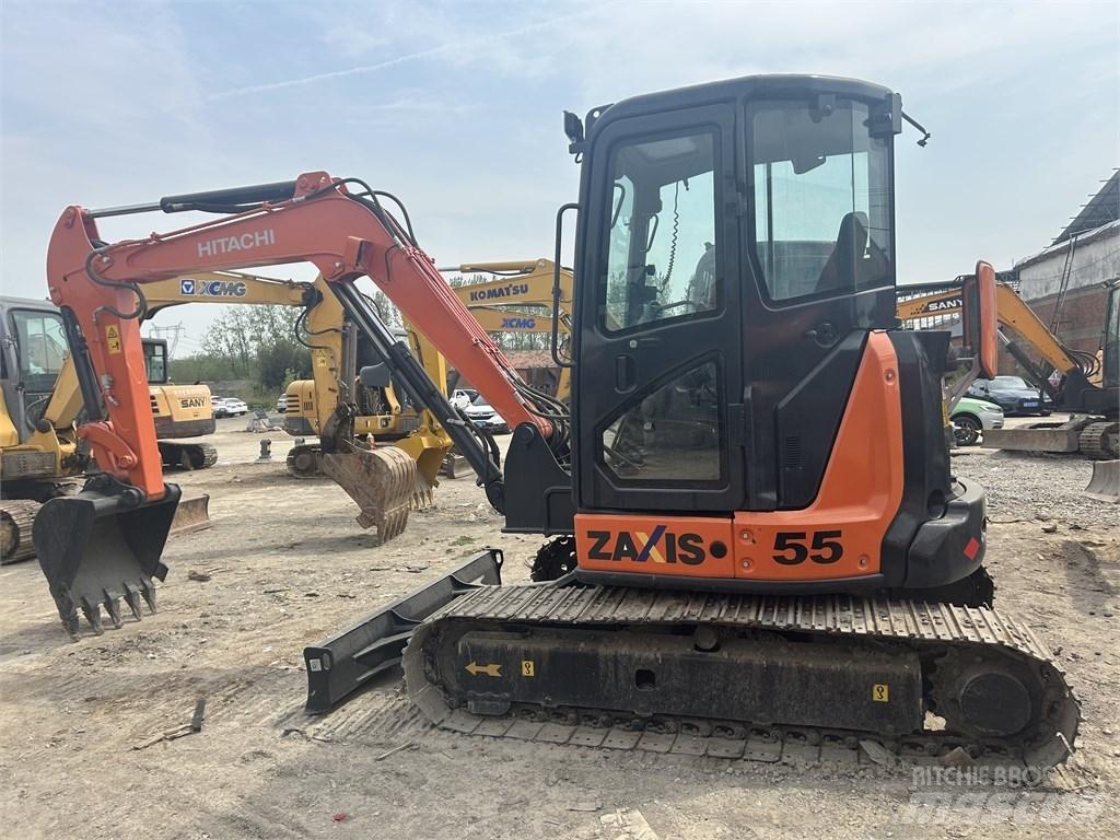 Hitachi ZX55 Mini ekskavatörler, 7 tona dek