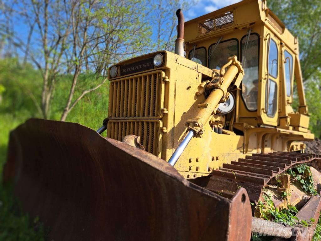 Komatsu D85A Paletli dozerler