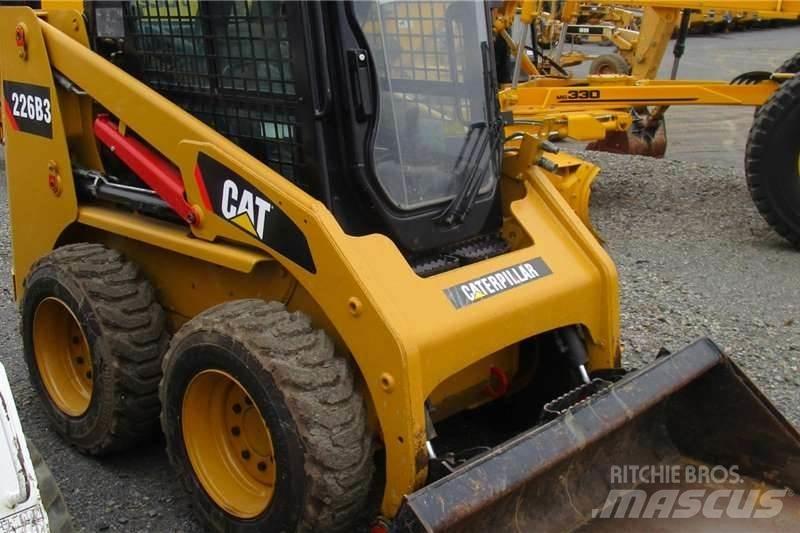 CAT 226B3 Diger kamyonlar