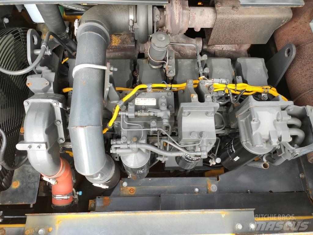 Komatsu PC450-8 Paletli ekskavatörler