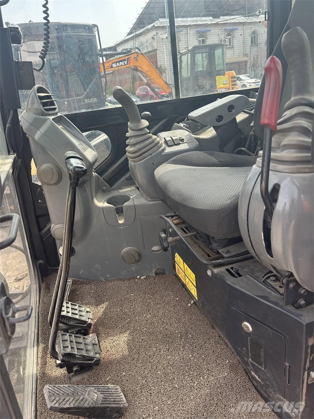 Hitachi ZX 55 Mini ekskavatörler, 7 tona dek