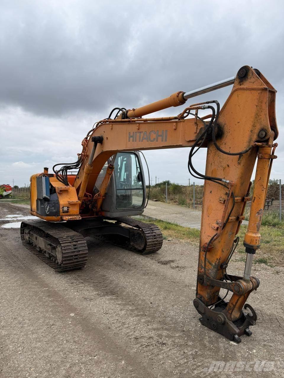 Hitachi ZX135US Paletli ekskavatörler