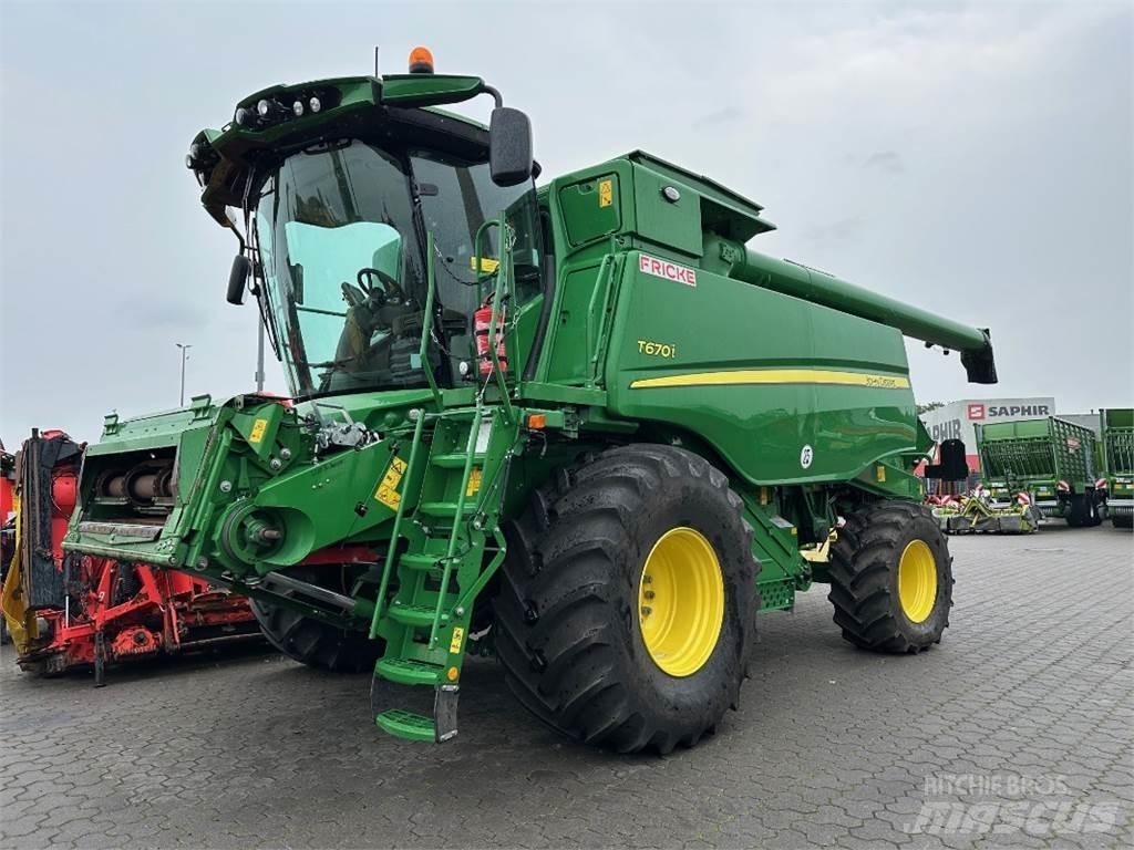 John Deere T 670 i Biçerdöverler