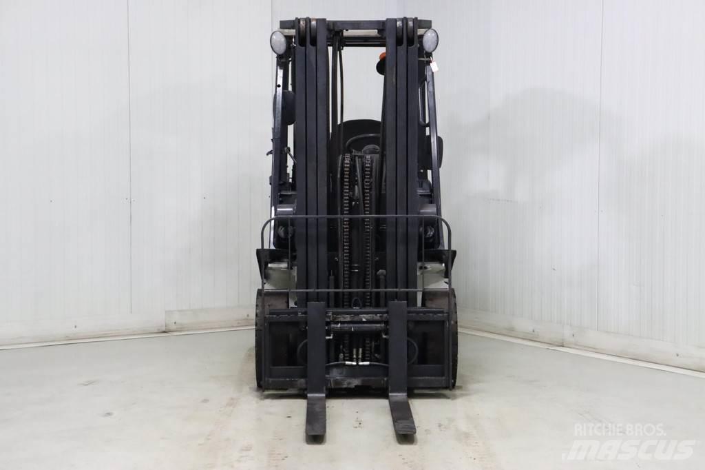 Nissan U1D2A20LQ LPG'li forkliftler