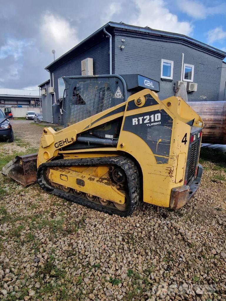 Gehl RT 210 Paletli yükleyiciler