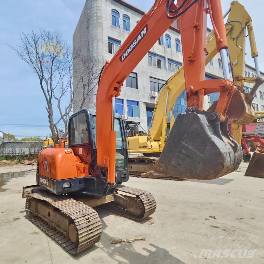 Doosan DH 60-7 Mini ekskavatörler, 7 tona dek